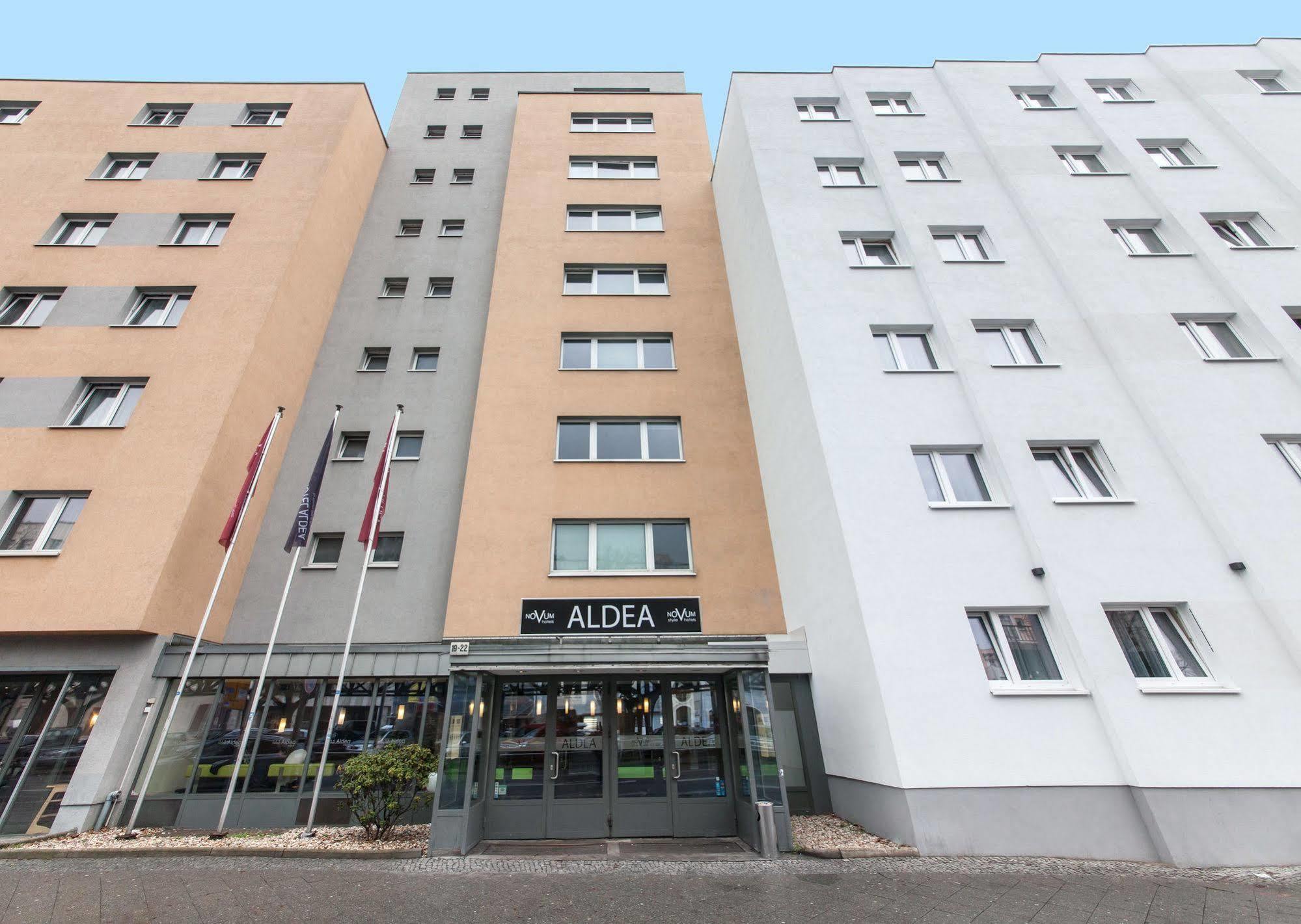 Hotel Aldea Berlin Extérieur photo